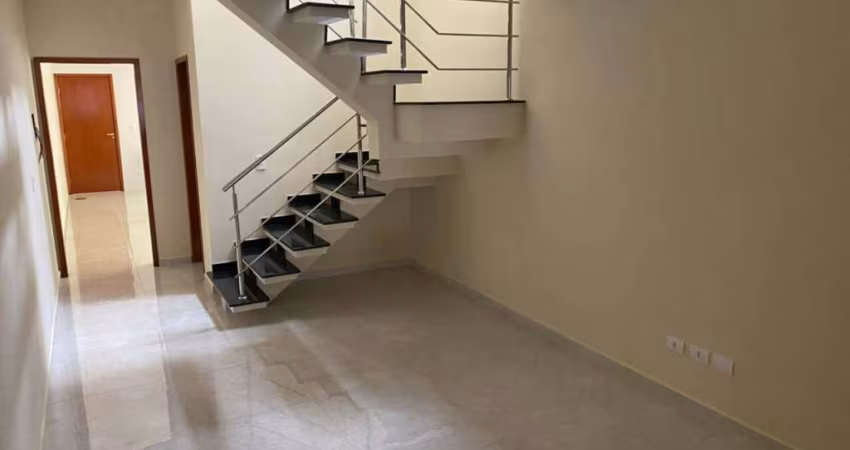 Casa com 03 Dormitórios à Venda no Jardim das Indústrias - SJCampos SP
