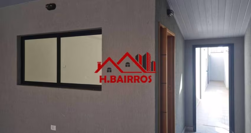 Casa à Venda com 3 dormitórios no Jardim das Indústrias