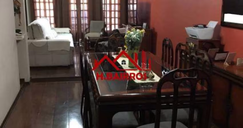 Casa com 05 dormitórios à Venda no Jardim Satélite - SJCampos