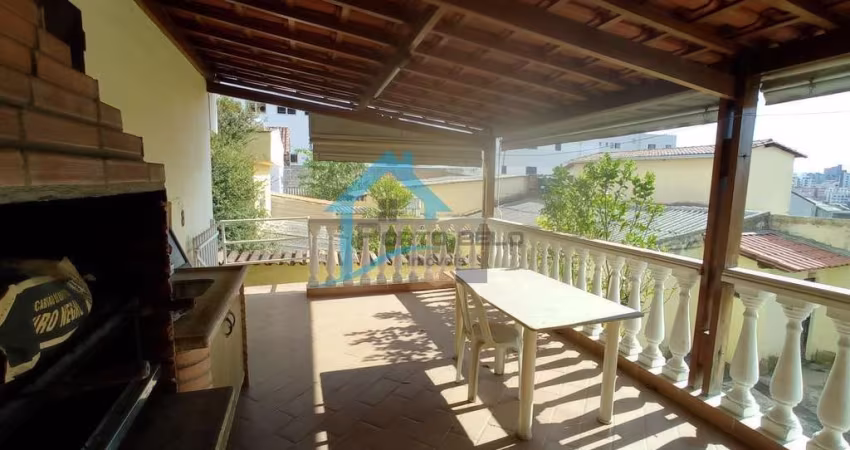 Casa para Venda em Contagem, Eldorado, 3 dormitórios, 1 suíte, 2 banheiros, 4 vagas