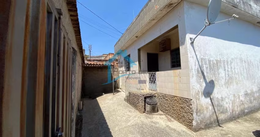 Casa para Venda em Contagem, Jardim Laguna, 7 dormitórios, 1 suíte, 4 banheiros, 3 vagas