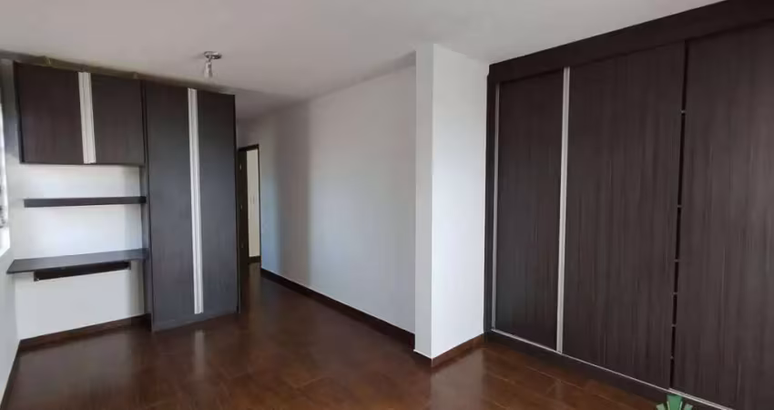 Sobrado com 3 dormitórios para alugar, 197 m² por r$ 3.042,00/mês - santa felicidade - cascavel/pr