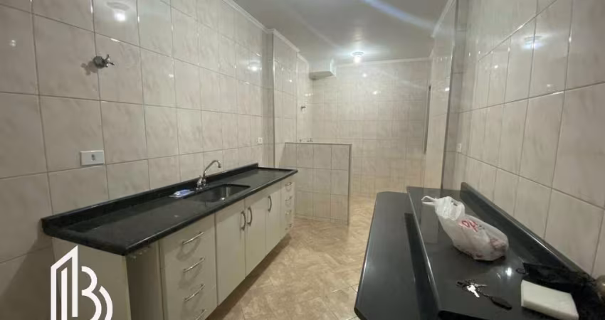 Apartamento à venda em São Bernardo do Campo-SP, 2 quartos, 2 salas, 1 banheiro, 1 vaga de garagem!