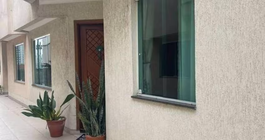 Sobrado em Condominio fechado á venda 3 Dorms sendo 1 Suíte 3 vagas Santo andré SP