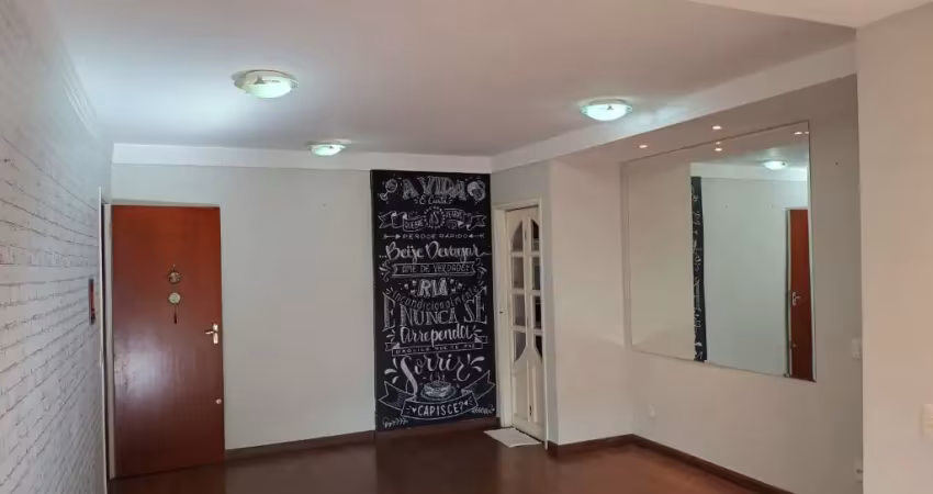 Apartamento localizado no condomínio residencial trianon
