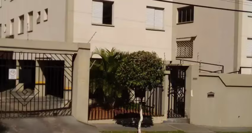 Apartamento andar baixo localizado no condomínio residencial icaro