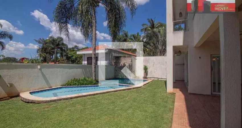 Casa em condomínio fechado em Rua Estuário - Chácara Monte Alegre, 5 suítes e 6 vagas
