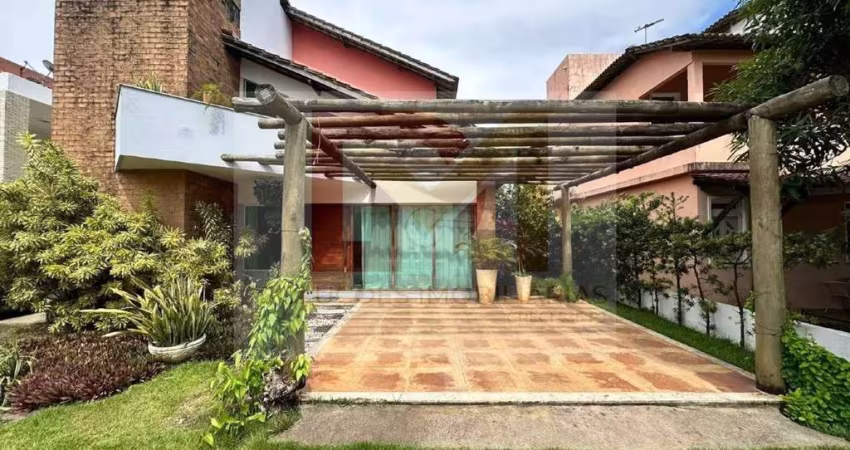 Casa de Condomínio Para Vender com 3 quartos 3 suítes no bairro Aruana em Aracaju / Condomínio Melício Machado.