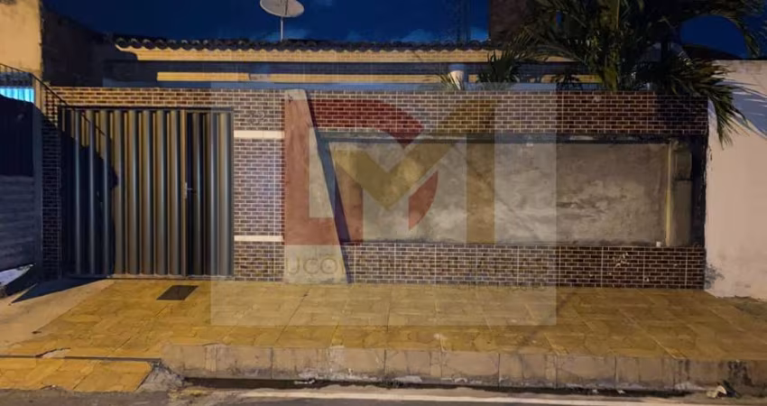 Casa Para Vender com 3 quartos 1 suítes no Conjunto Albano franco em Nossa Senhora Do Socorro.