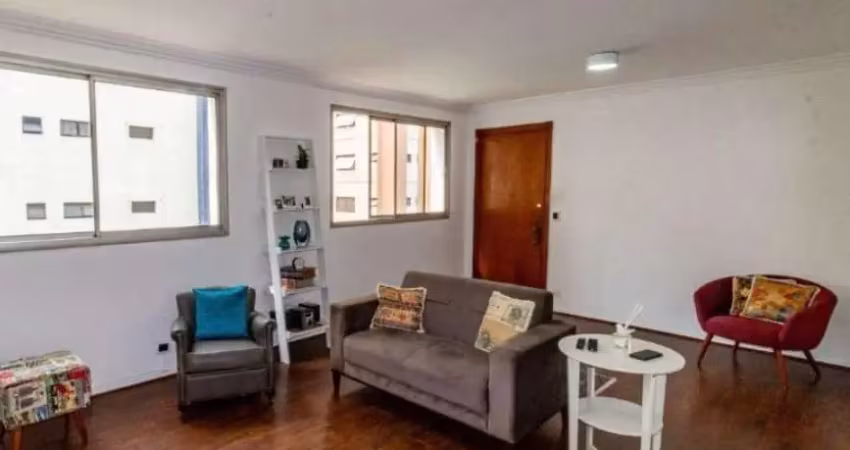 Apartamento com 3 quartos à venda na Rua Gaivota, 754, Moema, São Paulo