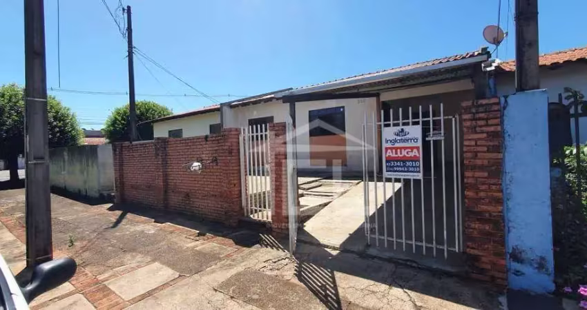 Casa com 2 quartos para alugar, 80 m² por r$ 1.350/mês - jardim acapulco - londrina/pr