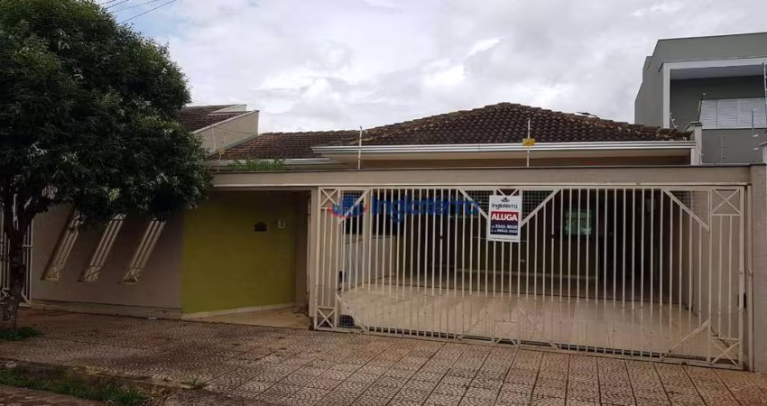 Casa com 3 quartos para alugar, 190 m² por R$ 4,750/mês - Jardim Burle Marx - Londrina/PR