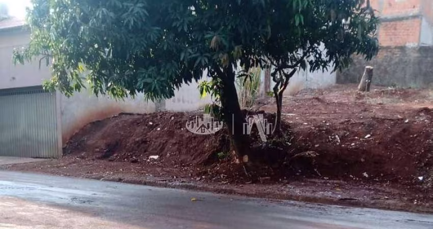 Terreno à venda, 267 m² por R$ 130.000,00 - Alto da Boa Vista - Londrina/PR