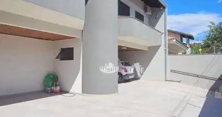 Casa com 5 quartos à venda, 312 m² por r$ 2.500.000 - lago parque - centro de londrina/pr