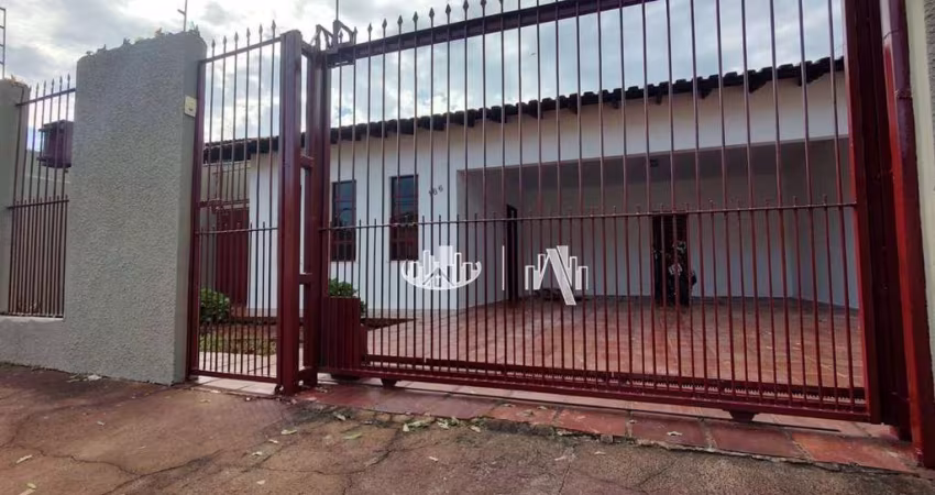Casa com 3 quartos à venda, 166 m² por R$ 450.000 - Leonor - Zona Leste de Londrina/PR