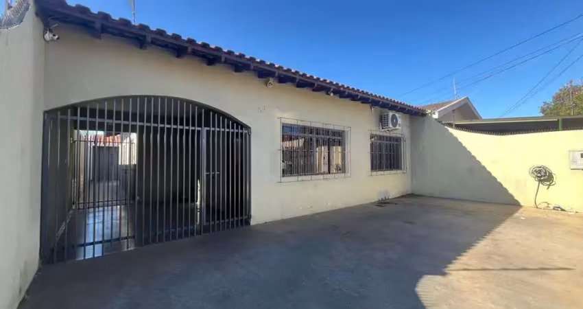 Casa com 4 quartos para alugar, 230 m² por r$ 3.000/mês - interlagos - londrina/pr