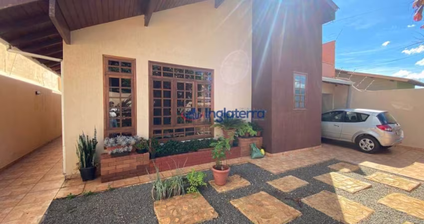 Casa com 3 quartos à venda, 260 m² por R$ 890.000 - Monte Carlo - Londrina/PR
