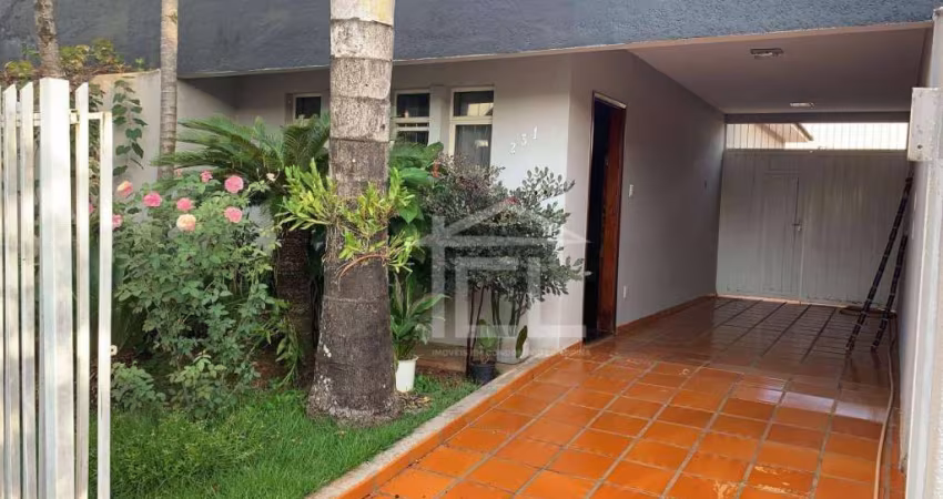Casa com 3 quarto à venda, 170 m² por R$ 700.000 - Jardim Londrilar - Londrina/PR