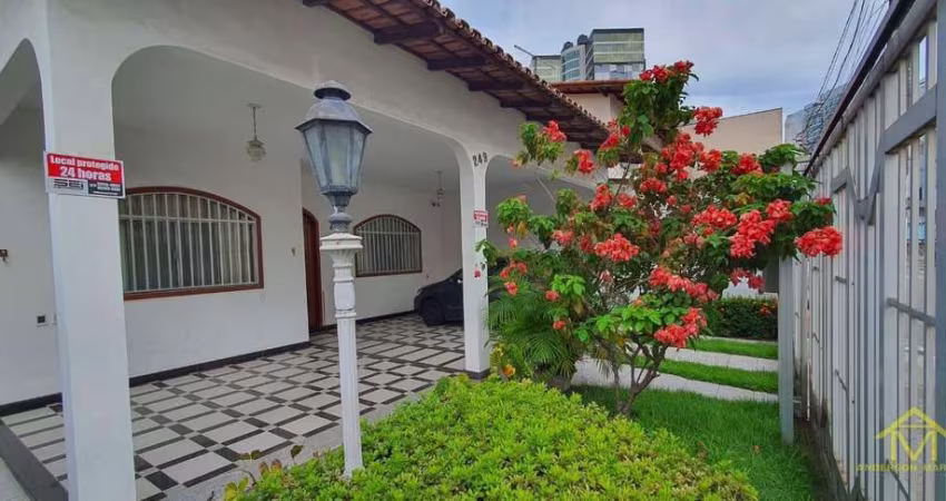 Casa em Centro de Vila Velha - Vila Velha, ES