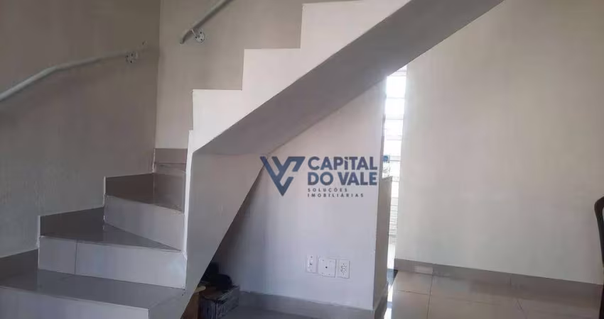 Sobrado à venda, 130 m² por R$ 227.000,00 - Vila São Geraldo - São José dos Campos/SP