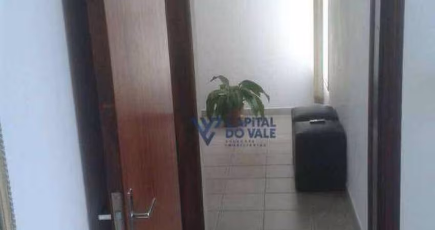 Apartamento com 2 dormitórios à venda, 60 m² por R$ 245.000 - Conjunto Residencial Trinta e Um de Março - São José dos Campos/SP
