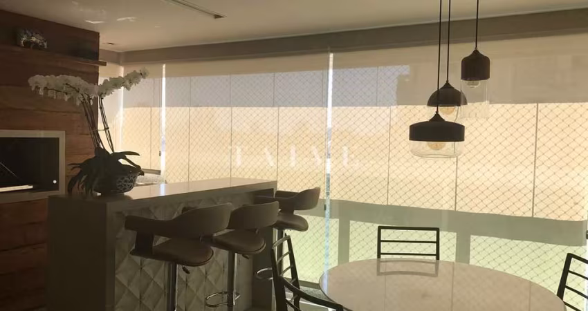Apartamento à venda Cenário Residence, 3 dormitórios, 1 suite e 3 garagens, Centro, Londrina, PR