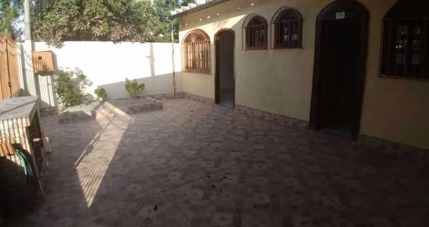 Casa em condomínio fechado com 2 quartos à venda na Rua Sargento Luís da Silva, Taquara, Rio de Janeiro