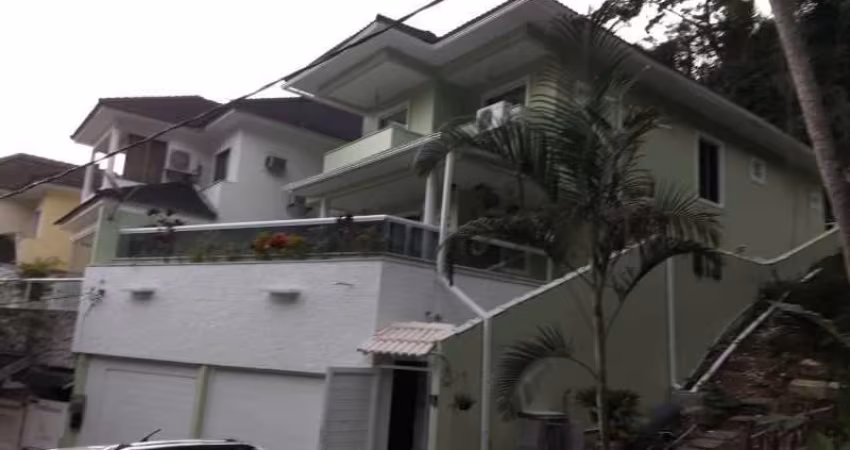 Casa em condomínio fechado com 4 quartos à venda na Rua Aricurana, Anil, Rio de Janeiro