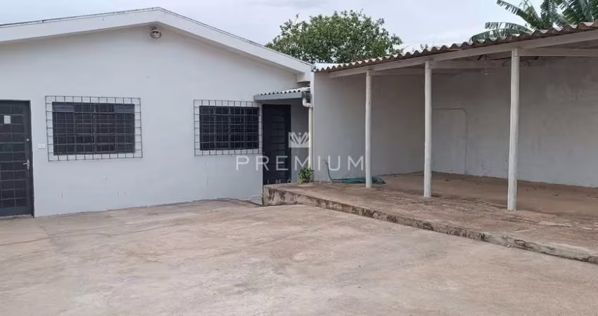 Casa com 4 quartos à venda no Custódio Pereira, Uberlândia 