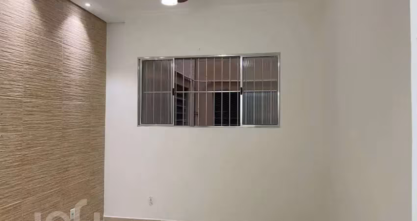 Apartamento à venda na Rua Guaianases, 139, República, São Paulo