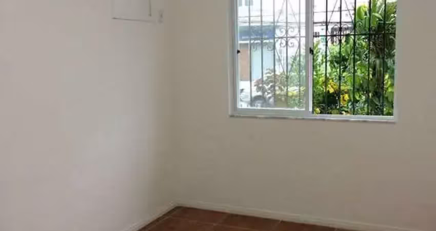 Apartamento com 2 quartos à venda na Rua das Rosas, 51, Vila Valqueire, Rio de Janeiro