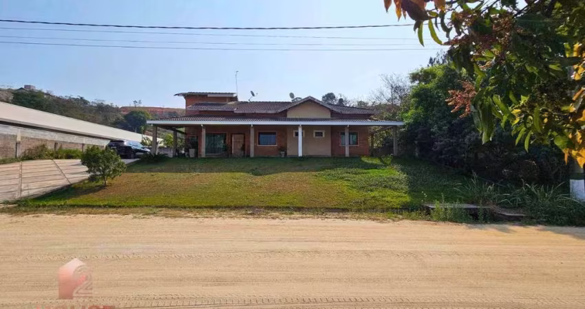 Casa com 3 dormitórios à venda, 310 m² por R$ 1.300.000 - Condomínio Parque Vale dos Lagos - Jacareí/SP