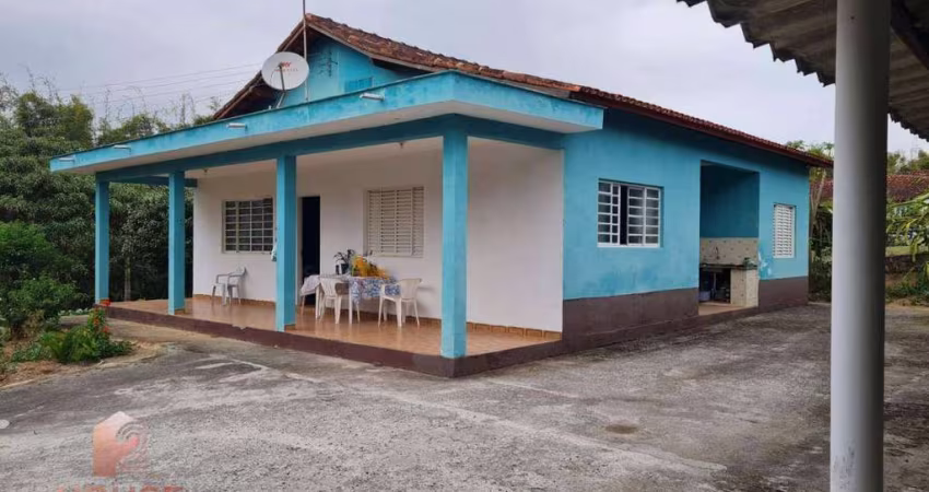 Casa com 3 dormitórios à venda, 150 m² por R$ 500.000 - Condomínio Mont Clair - Santa Isabel/SP