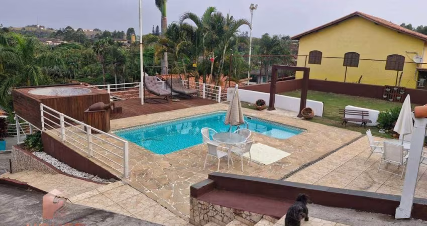 Casa com 3 dormitórios à venda, 840 m² por R$ 765.000,00 - Condomínio Mont Clair - Santa Isabel/SP