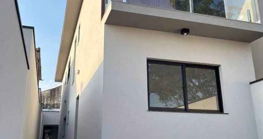 Sobrado com 3 dormitórios à venda, 136 m² por R$ 740.000 - Arujá América - Arujá/SP