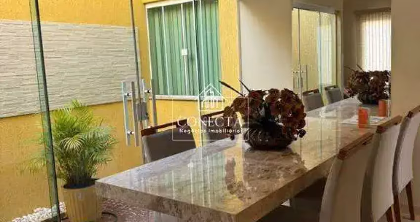 Casa com 3 quartos à venda no Jardim Europa, Uberlândia 
