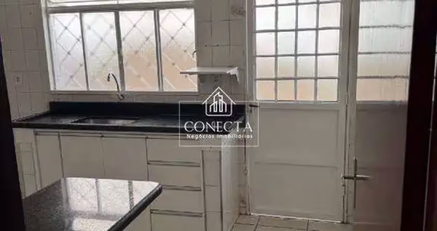 Casa com 3 quartos à venda na Cidade Jardim, Uberlândia 
