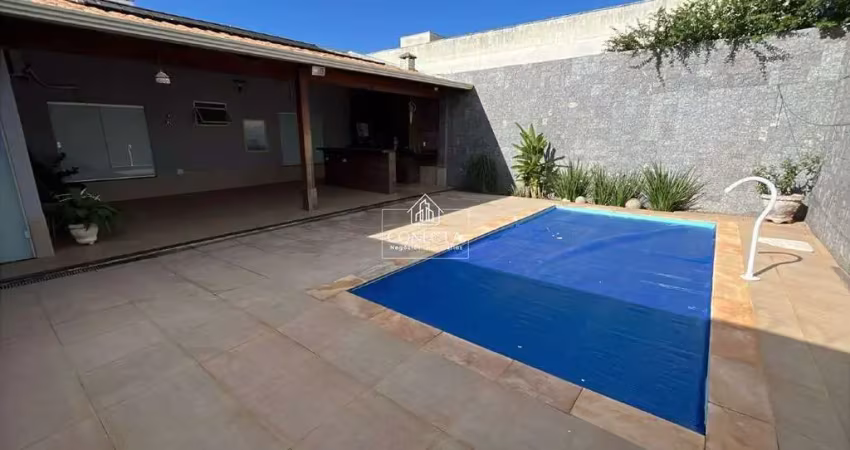 Casa com 3 quartos à venda no Conjunto Segismundo Pereira, Uberlândia 