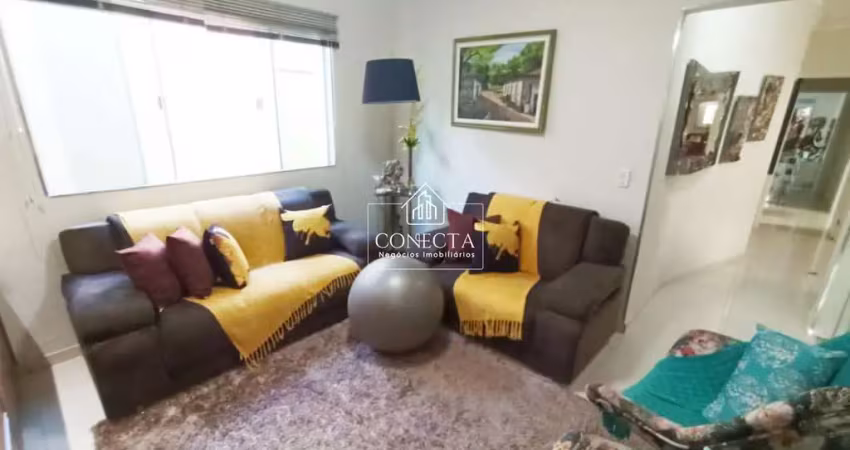 Casa com 3 quartos à venda na Cidade Jardim, Uberlândia 