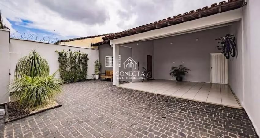 Casa com 3 quartos à venda no Jardim Karaíba, Uberlândia 