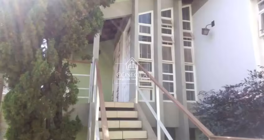 Casa com 4 quartos à venda em Saraiva, Uberlândia 