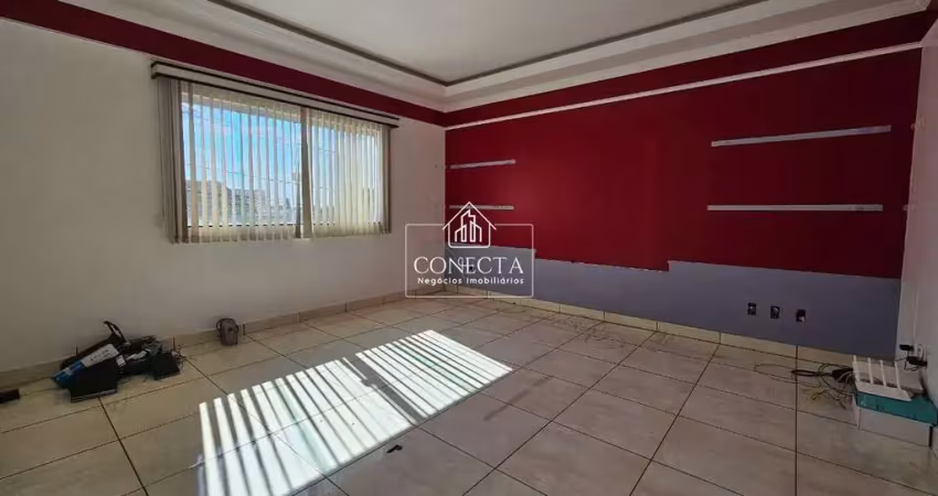 Casa com 3 quartos à venda no Jardim Patrícia, Uberlândia 