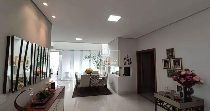 Casa em condomínio fechado com 5 quartos à venda no Granja Marileusa, Uberlândia 