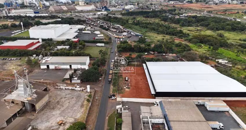 Barracão comercial de aprox 1.350m² área total - por r$33.750,00 no distrito industrial - uberlândia/mg