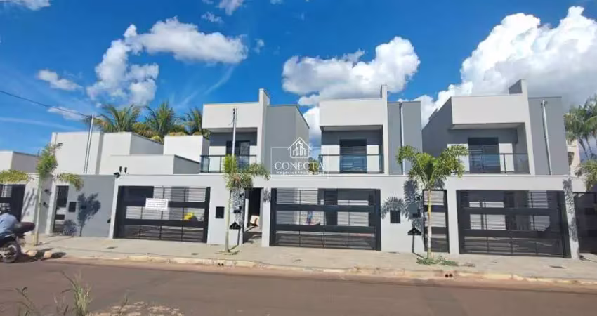 Casa estilo sobrado no bairro morada da colina 140 m² de área construída todos os ambientes com estrutura de ar condicionado, 3 quartos sendo 01 suite