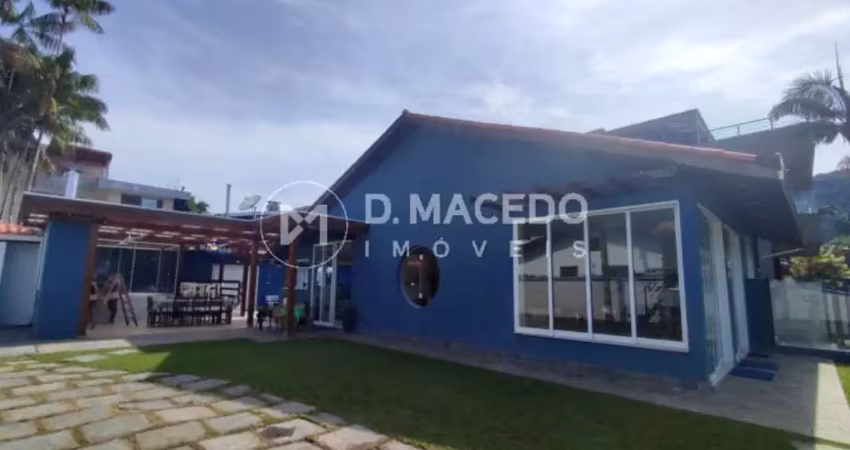 Casa em condomínio fechado com 6 quartos para alugar na AVENIDA COPACABANA, 584, Praia da Lagoinha, Ubatuba