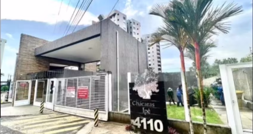 Alugo Apto No Chacaras Ipê Com 3 Quartos