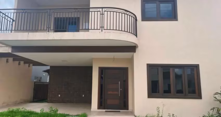 Alugo Casa Em Condomínio Com 4 Suítes