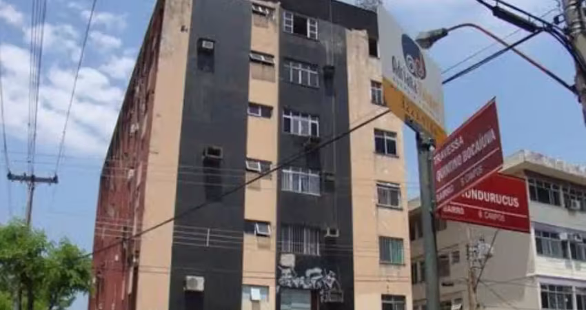 Apartamento com 2 quartos à venda na Rua dos Mundurucus, 2326, Cremação, Belém