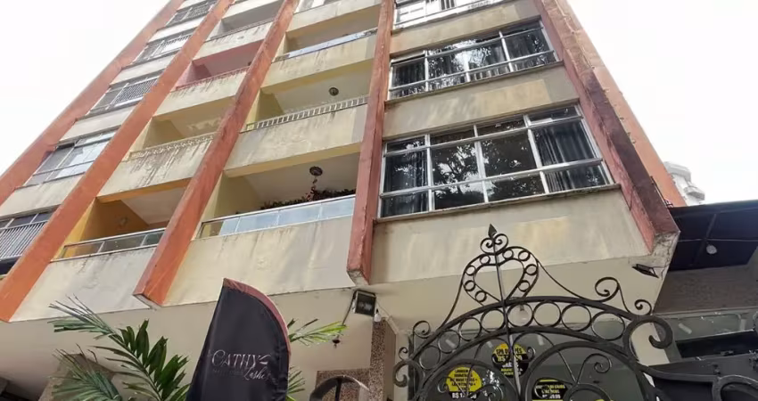 Apartamento à venda na Avenida Generalíssimo Deodoro, Umarizal, Belém